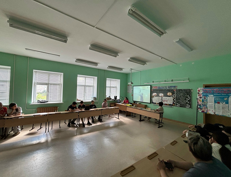 Яркие дни второй смены