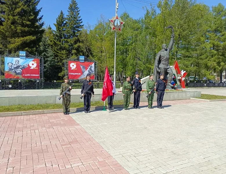 ПОЧЕТНЫЙ КАРАУЛ 