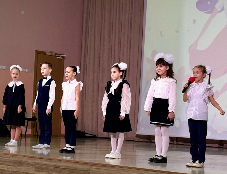ДЛЯ ЛЮБИМЫХ МАМ!
