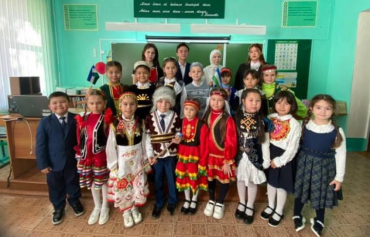 Городской конкурс "Алтын бишек"