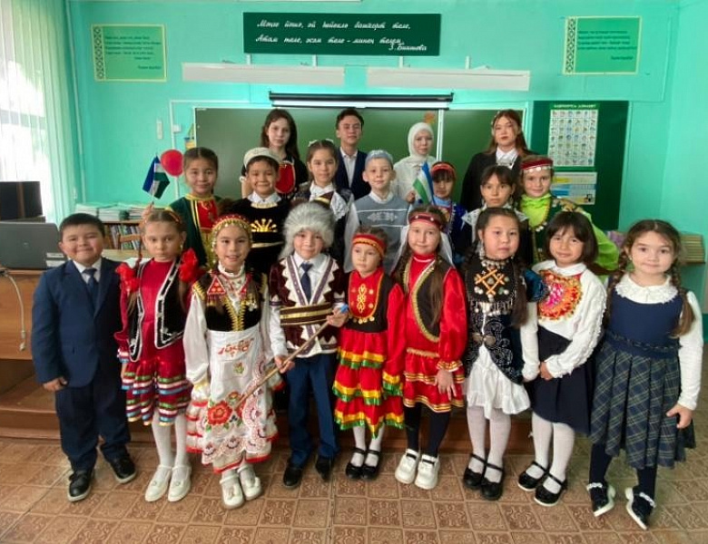 Городской конкурс "Алтын бишек"
