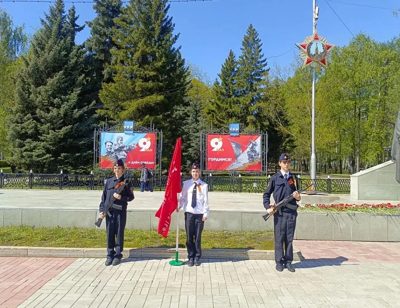 ПОЧЕТНЫЙ КАРАУЛ 