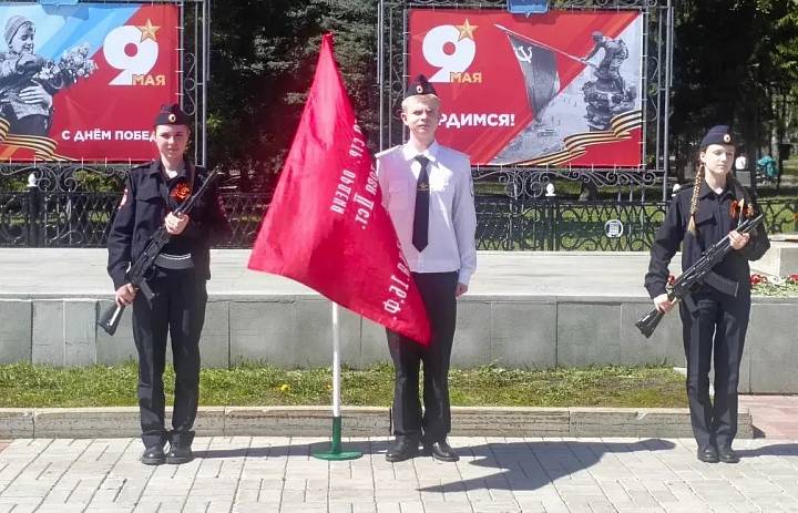 ПОЧЕТНЫЙ КАРАУЛ 