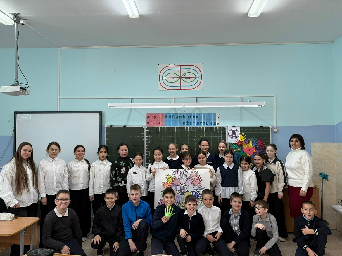 ОРЛЕНОК - ДОБРОВОЛЕЦ