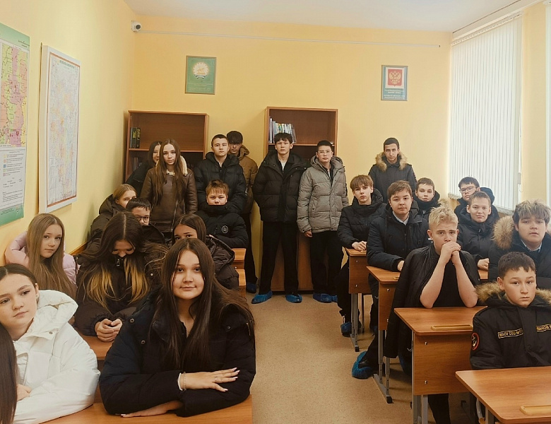 ЭКСКУРСИЯ: ЗАЩИТНИКИ ПОРЯДКА